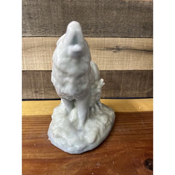 Wolf Family Howling Wax Shaped Candle 8” Tall - Picture 3 of 7